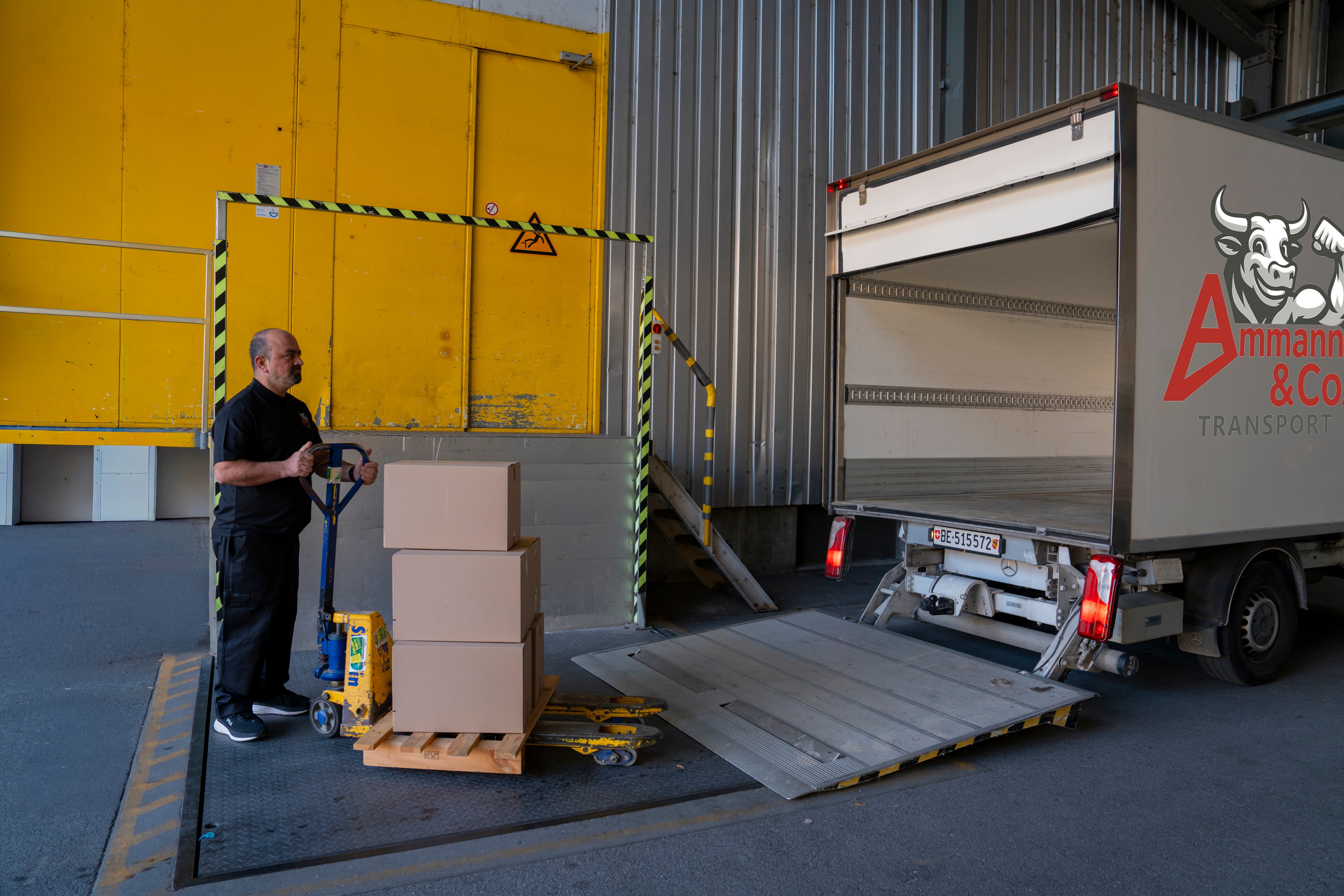 Ammann Co Transporte - Professionelle Transportdienste